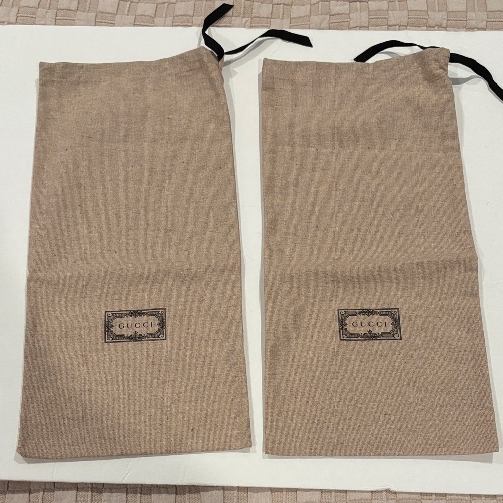 Gucci Beige Dust Shoe Bags with Black Ties (1 pair) (NWOT)